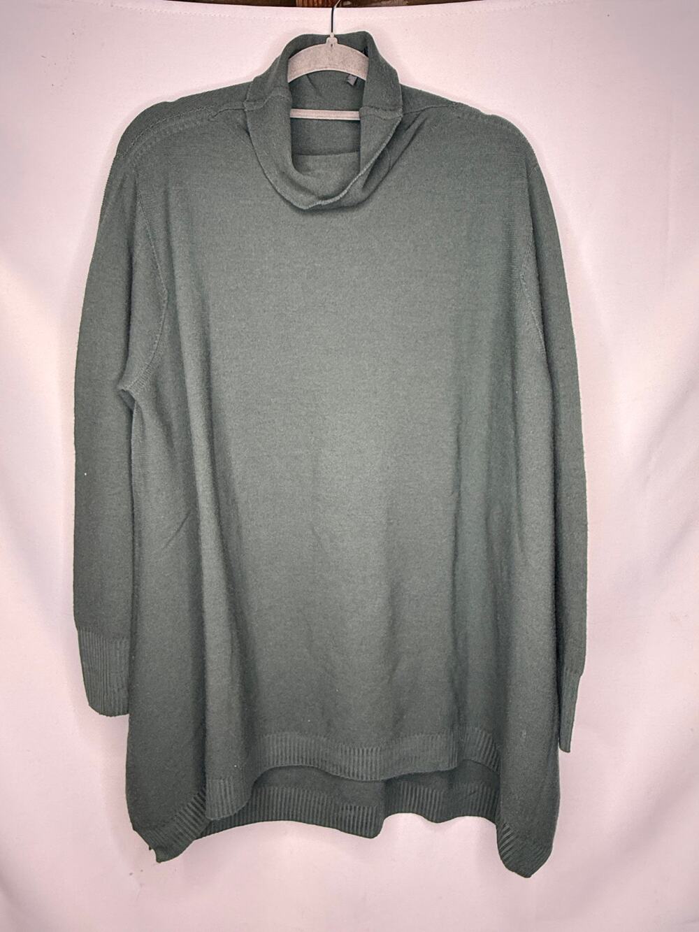 OSKA Sage Green Knit Cowl Neck Tunic Sweater Size 4 Made in Italy Oversized Flaw